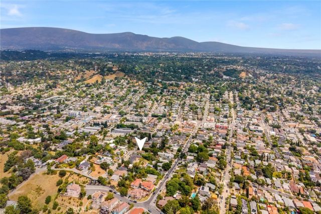 6042 Delphi Street, Los Angeles, CA 90042