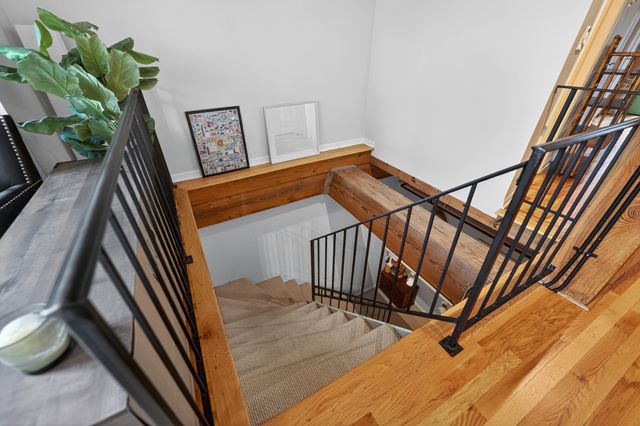 1701 N Damen Avenue 105, Chicago, IL 60647
