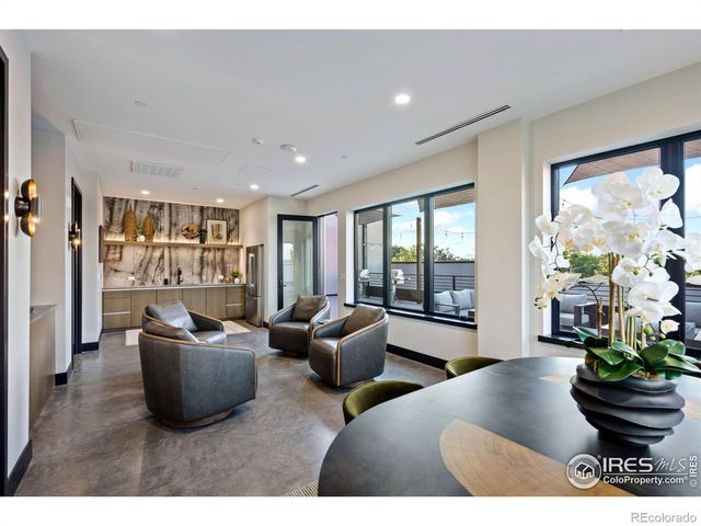 205 E 6th Street 300, Loveland, CO 80537