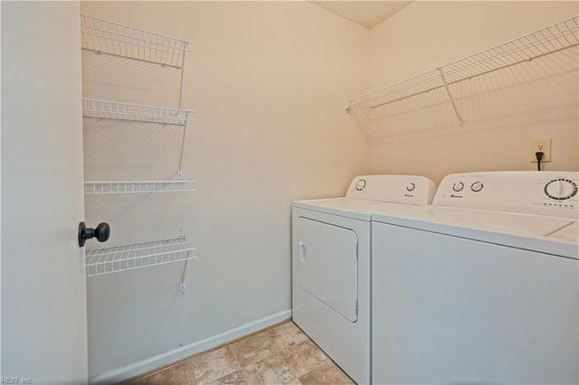 12811 Daybreak CIR, Newport News, VA 23608