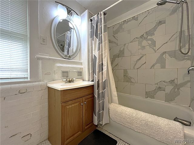 179 Niagara Falls Boulevard, Amherst, NY 14226