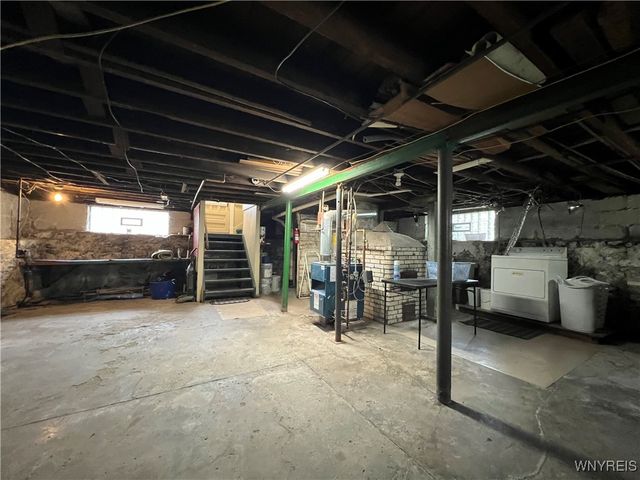 179 Niagara Falls Boulevard, Amherst, NY 14226