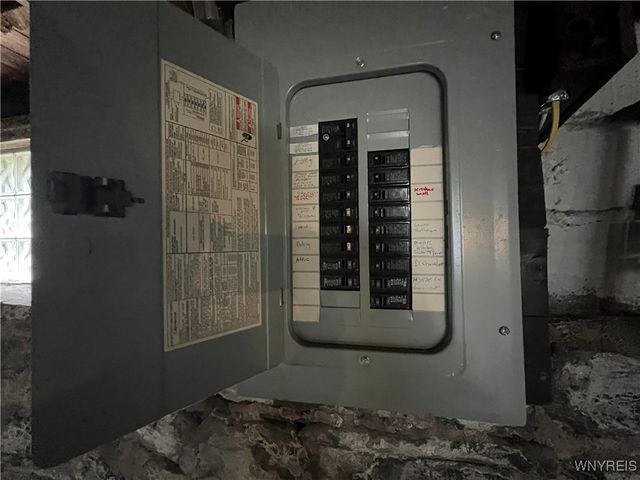 179 Niagara Falls Boulevard, Amherst, NY 14226