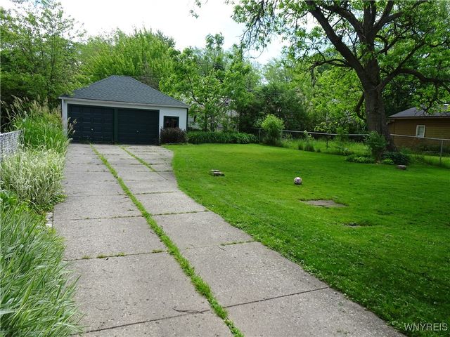 179 Niagara Falls Boulevard, Amherst, NY 14226