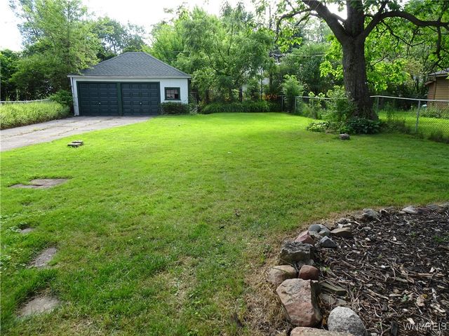 179 Niagara Falls Boulevard, Amherst, NY 14226