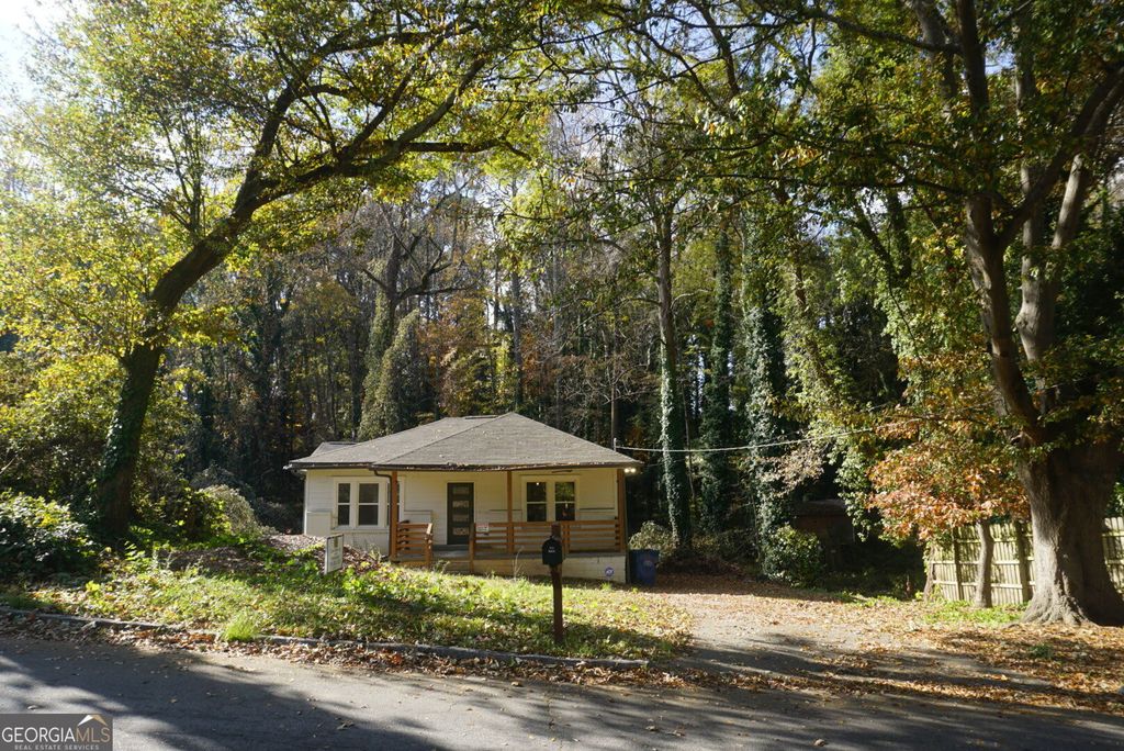 124 Fairfield Place NW, Atlanta, GA 30314