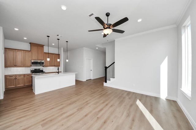 11845 Whirlaway Drive, Willis, TX 77318