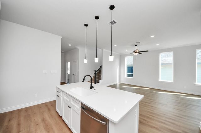 11845 Whirlaway Drive, Willis, TX 77318