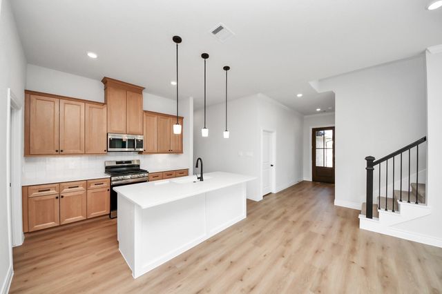 11845 Whirlaway Drive, Willis, TX 77318