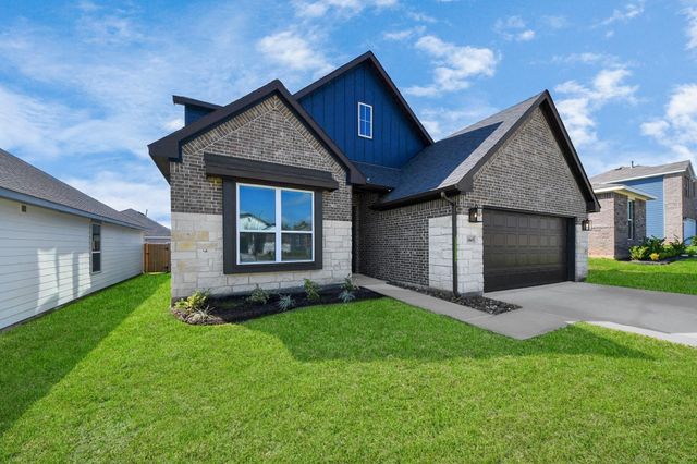 11845 Whirlaway Drive, Willis, TX 77318