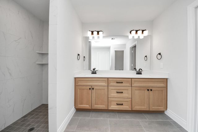 11845 Whirlaway Drive, Willis, TX 77318