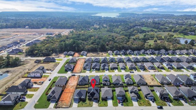 11845 Whirlaway Drive, Willis, TX 77318