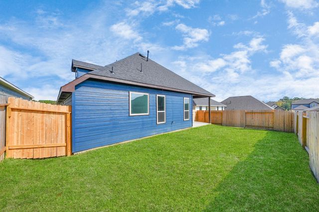 11845 Whirlaway Drive, Willis, TX 77318