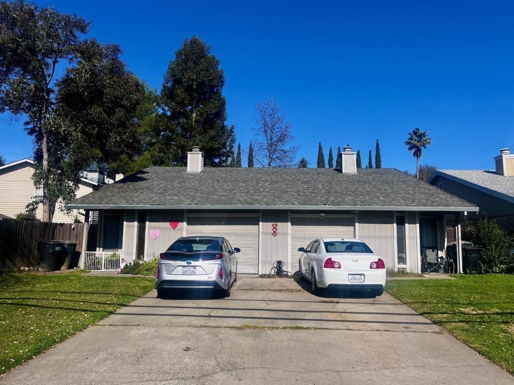 Image 5 of property listing at 8833 Winding Way, Fair Oaks, CA 95628