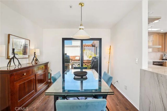 710 Manhattan Beach Boulevard, Manhattan Beach, CA 90266