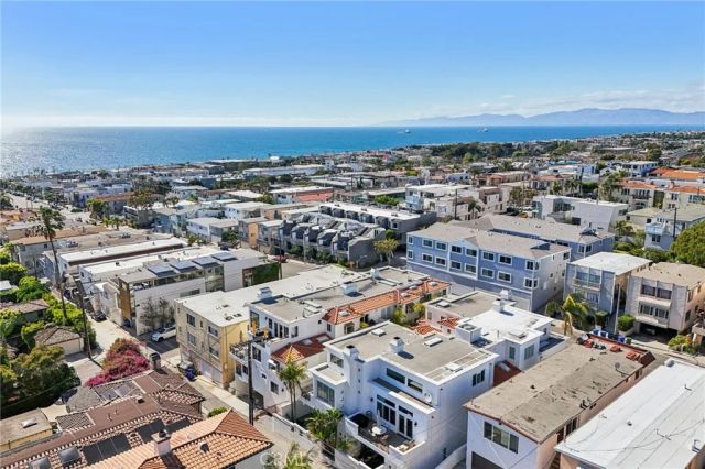 710 Manhattan Beach Boulevard, Manhattan Beach, CA 90266