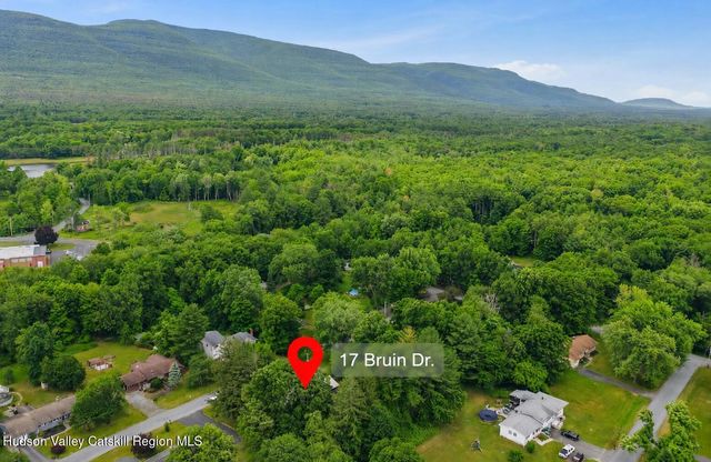 17 Bruin Drive, Saugerties, NY 12477