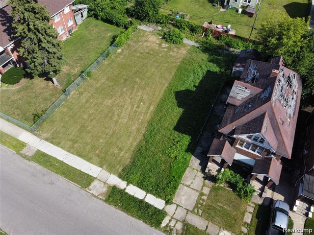 67 Pilgrim Street, Highland Park, MI 48203