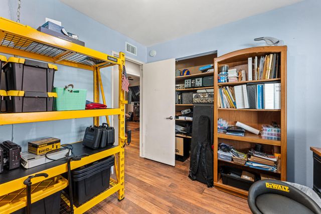 1003 N Driftwood Avenue, Rialto, CA 92376