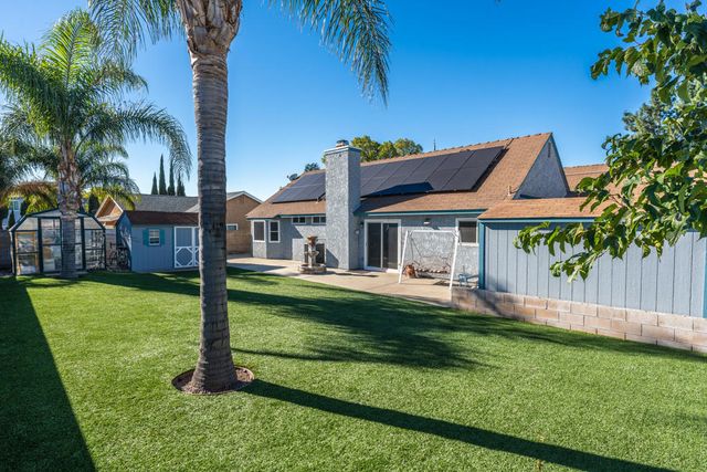1003 N Driftwood Avenue, Rialto, CA 92376