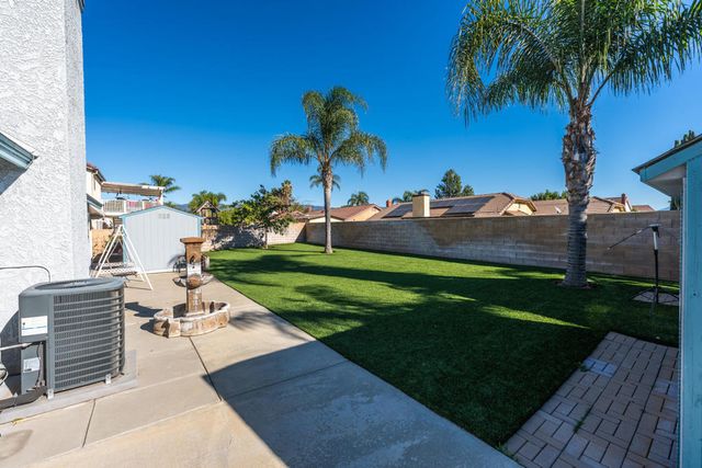 1003 N Driftwood Avenue, Rialto, CA 92376
