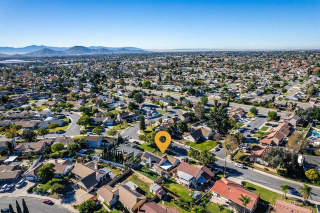 1003 N Driftwood Avenue, Rialto, CA 92376