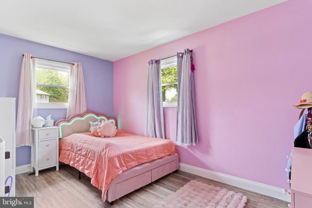 120 BLACK WALNUT DR, Etters, PA 17319