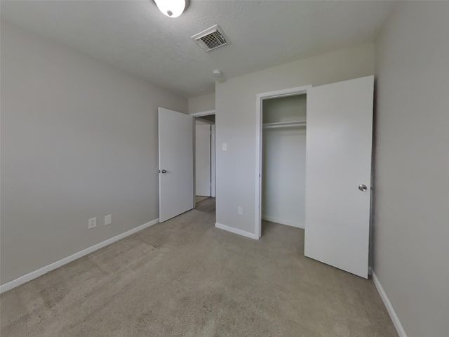 12819 Enchanted Path Drive, Houston, TX 77044