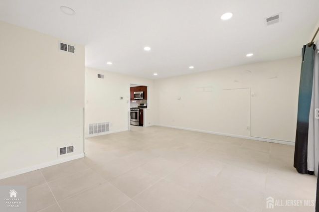 116 Redbud Road, Piscataway, NJ 08854