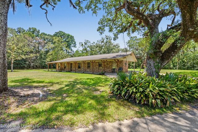 3400 Yucca Avenue, Moss Point, MS 39562