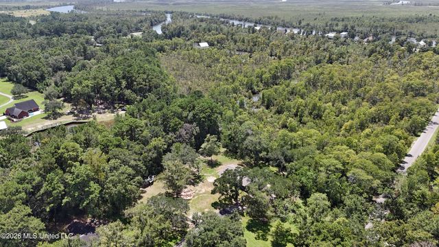 3400 Yucca Avenue, Moss Point, MS 39562
