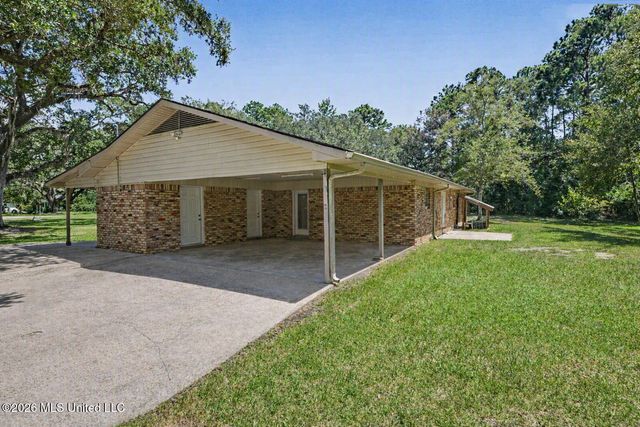 3400 Yucca Avenue, Moss Point, MS 39562