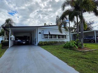 8 El Segundo, Port St Lucie, FL 34952