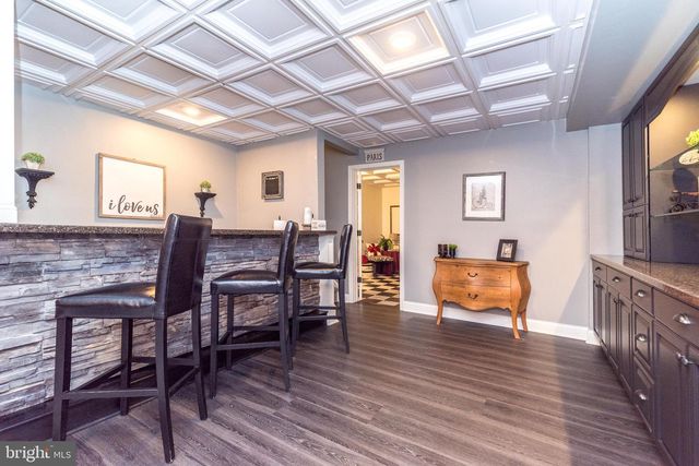 2209 DENBEIGH DR, Jamison, PA 18929