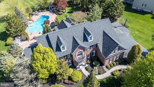 2209 DENBEIGH DR, Jamison, PA 18929
