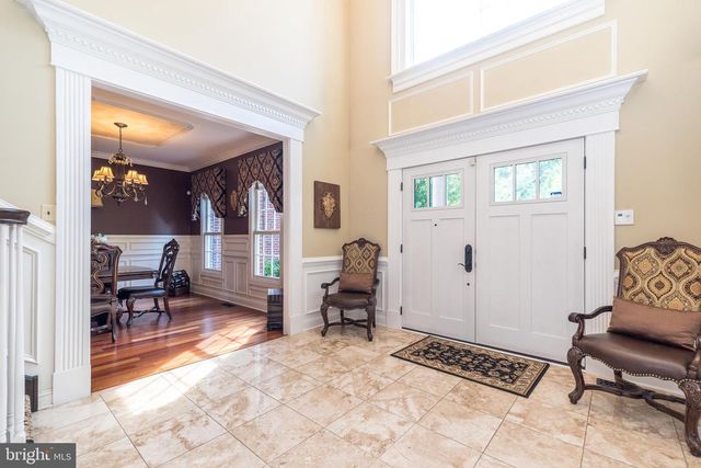 2209 DENBEIGH DR, Jamison, PA 18929