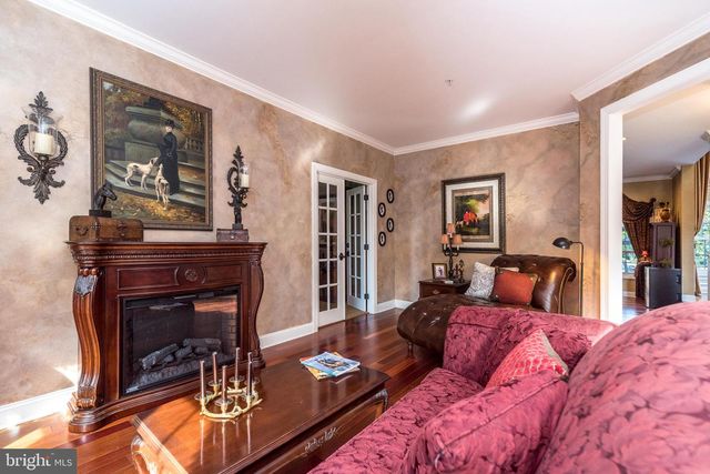 2209 DENBEIGH DR, Jamison, PA 18929