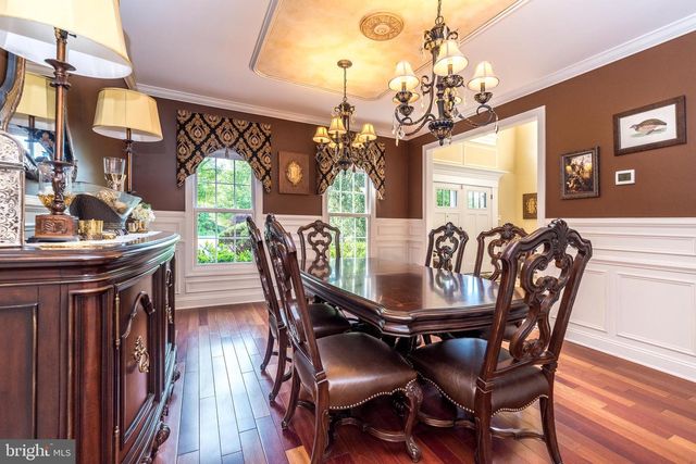 2209 DENBEIGH DR, Jamison, PA 18929