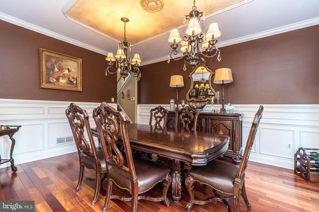 2209 DENBEIGH DR, Jamison, PA 18929