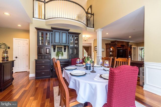 2209 DENBEIGH DR, Jamison, PA 18929