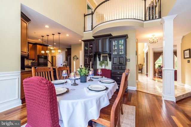 2209 DENBEIGH DR, Jamison, PA 18929