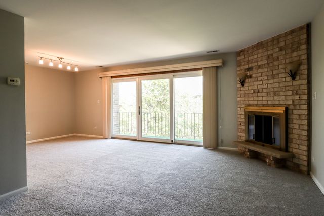 9134 S Pulaski Road 2W, Oak Lawn, IL 60453