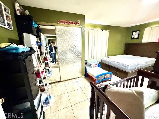 1535 S Towne Avenue, Pomona, CA 91766