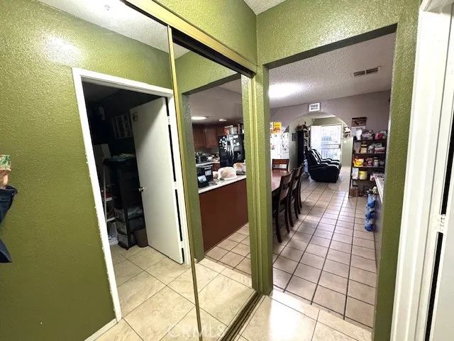 1535 S Towne Avenue, Pomona, CA 91766