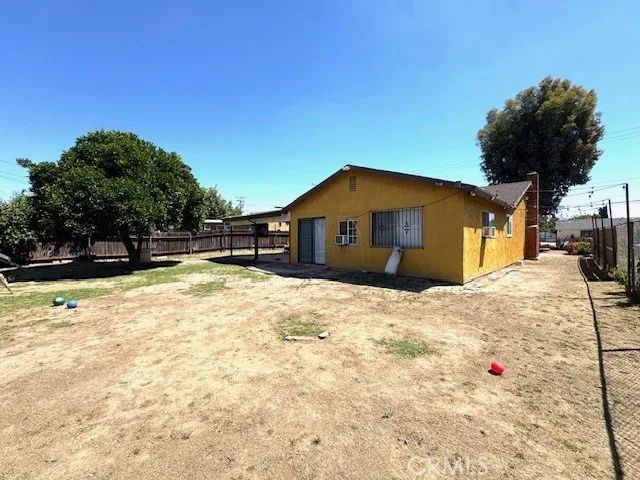 1535 S Towne Avenue, Pomona, CA 91766