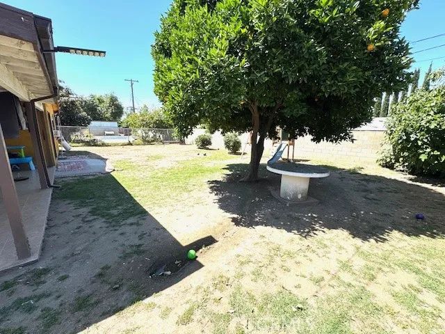 1535 S Towne Avenue, Pomona, CA 91766