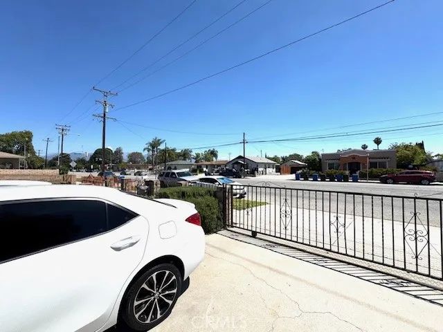 1535 S Towne Avenue, Pomona, CA 91766