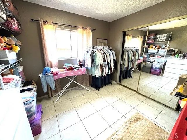 1535 S Towne Avenue, Pomona, CA 91766