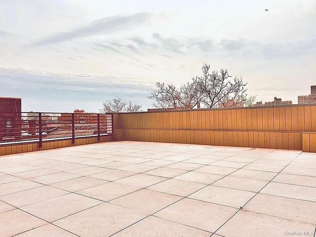 40-22 61st Street 5E, Woodside, NY 11377