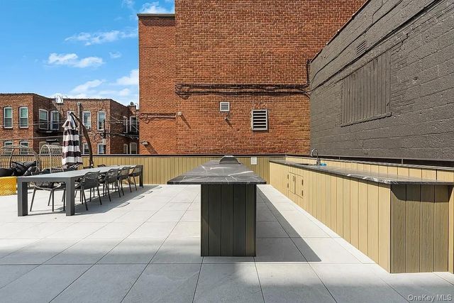 40-22 61st Street 5E, Woodside, NY 11377